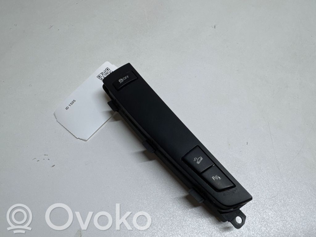 BMW 5 F10 F11 Parking (PDC) sensor switch 