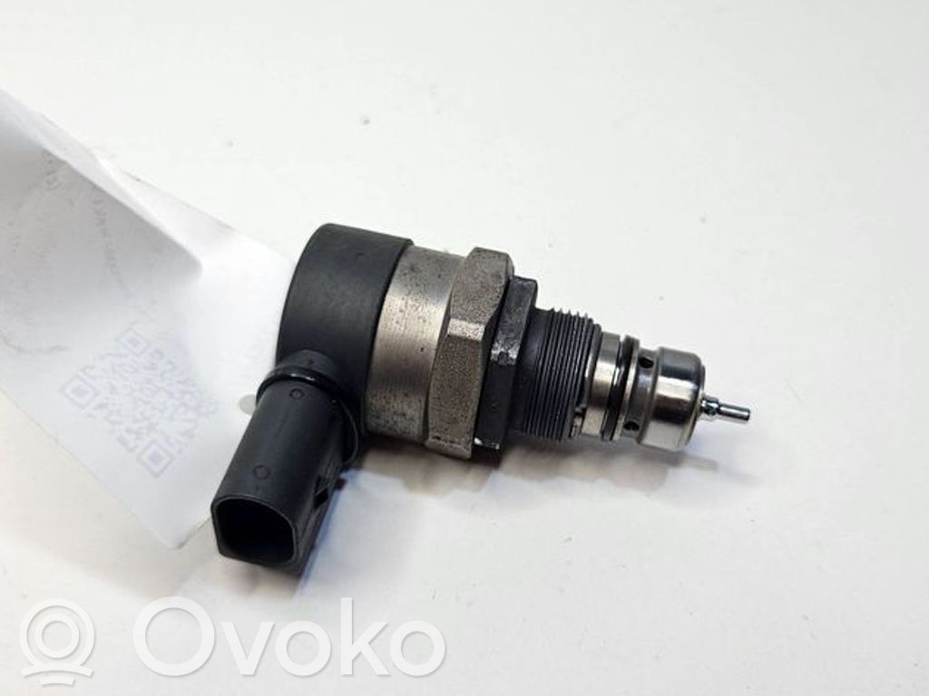 Fuel main line pipe   0281002738,13636939,0281002738,071206