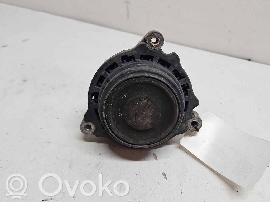 BMW 2 F22 F23 Wspornik / Mocowanie silnika 