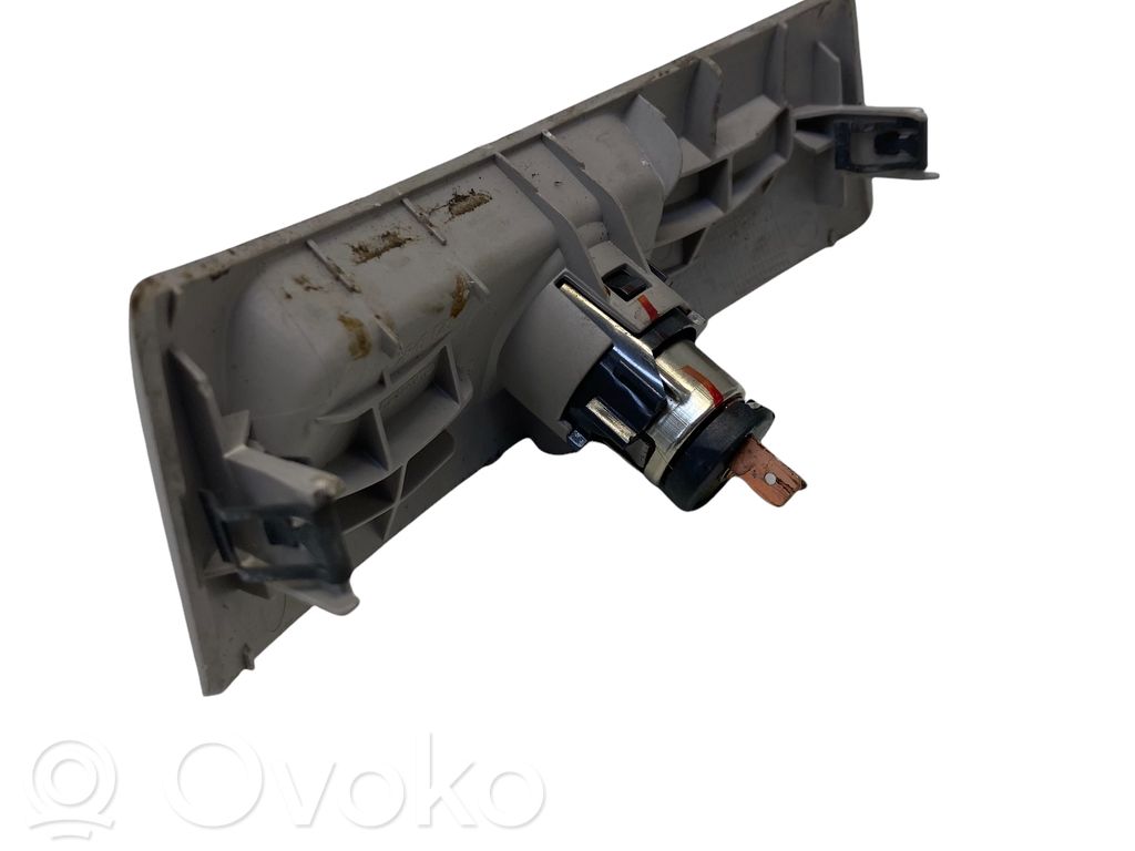 Volvo V50 Pridegėjas 