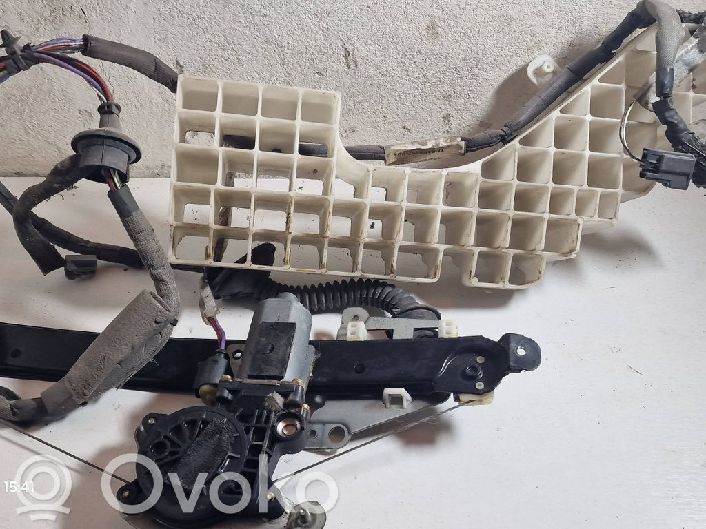 Volvo S80 Mecanismo para subir la puerta delantera sin motor 