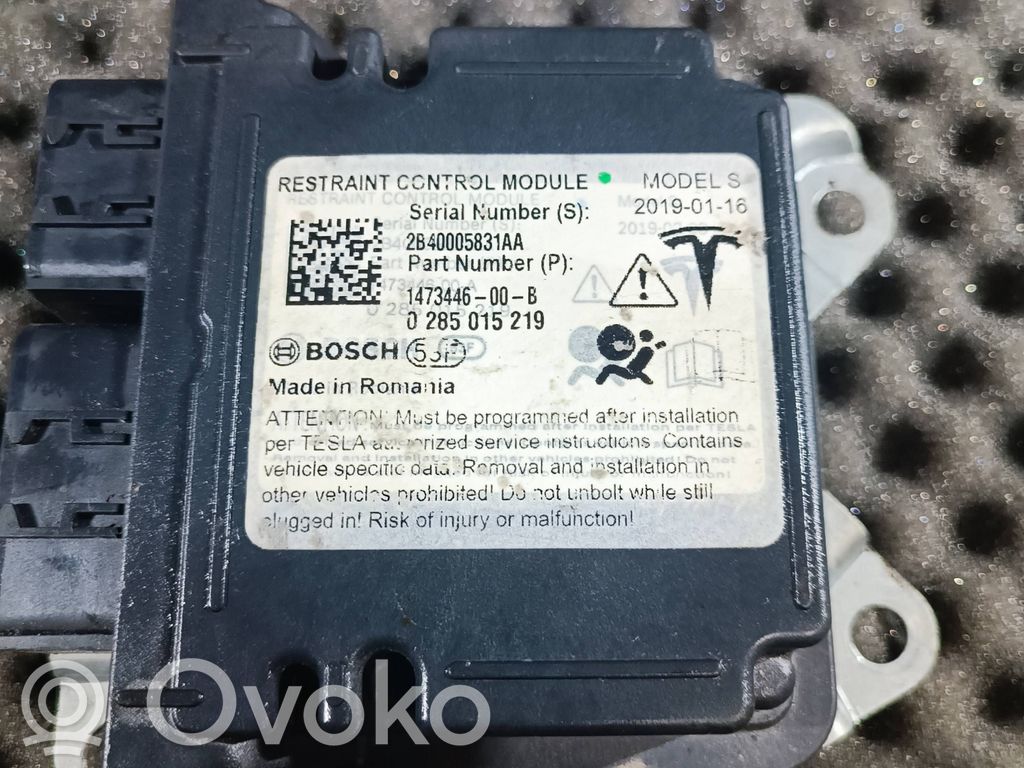 Tesla Model S Airbag control unit/module 