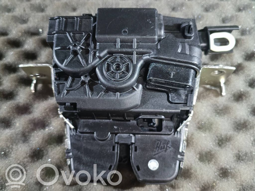 Mercedes-Benz E W213 Blocco/chiusura/serratura del portellone posteriore/bagagliaio 