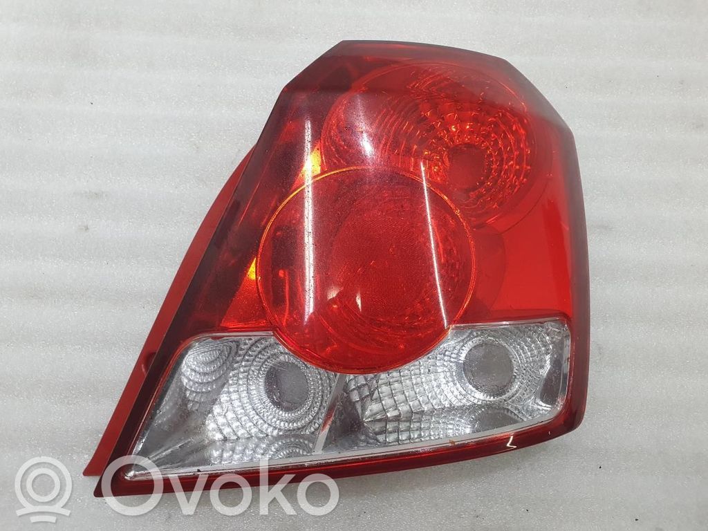 Daewoo Kalos Aizmugurējais lukturis virsbūvē 