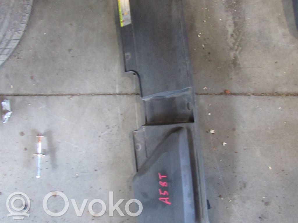 Audi A5 8T 8F Viršutinė dalis radiatorių panelės (televizoriaus) 