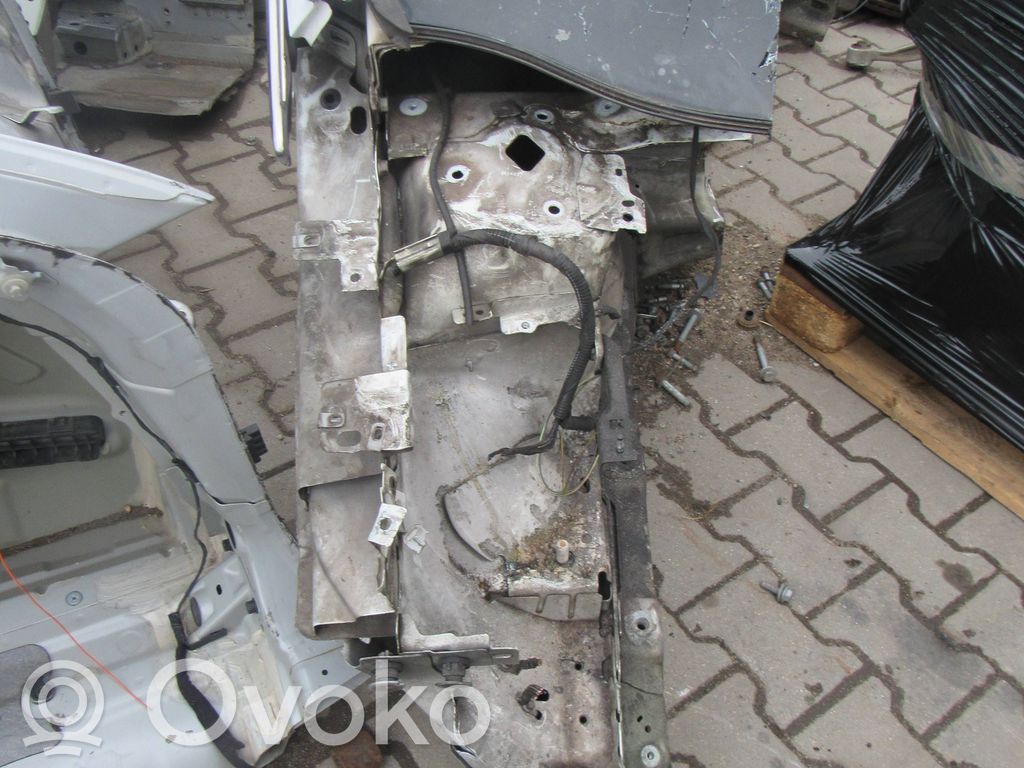 Front quarter panel