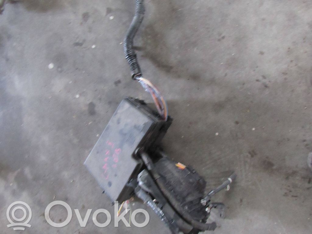 Saugiklių blokas   E02345500,125559,AV6T14A067AD