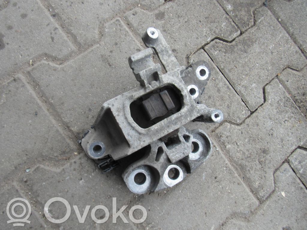 Engine mount bracket   28024,3263111