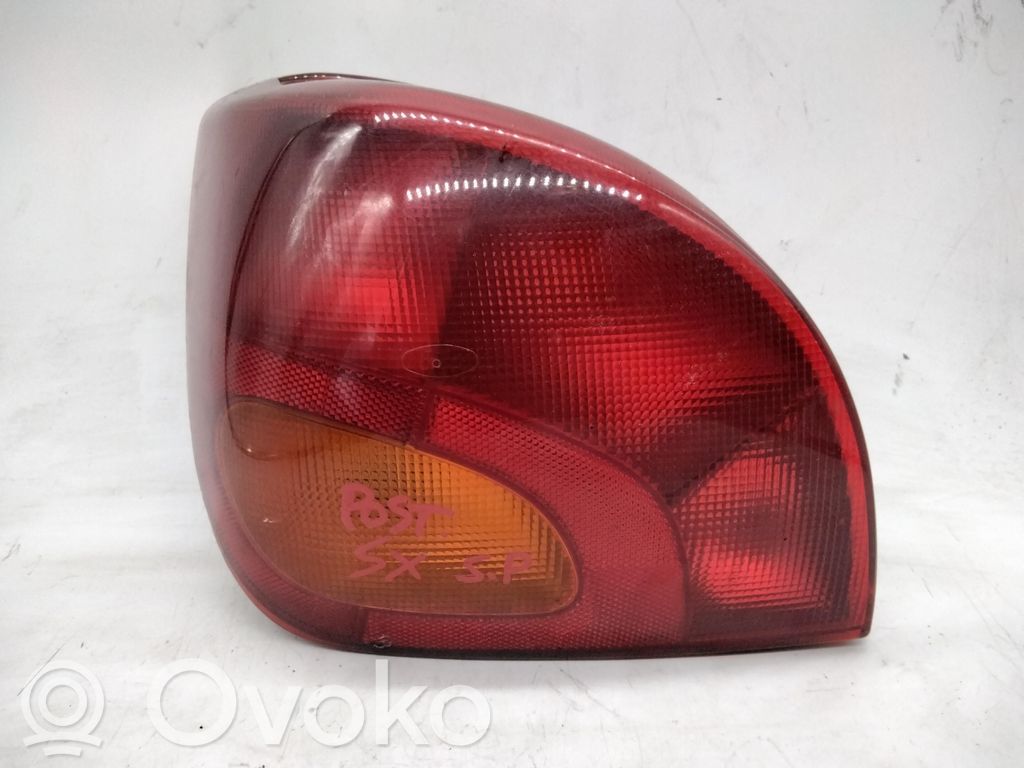 Ford Fiesta Задний фонарь в кузове 