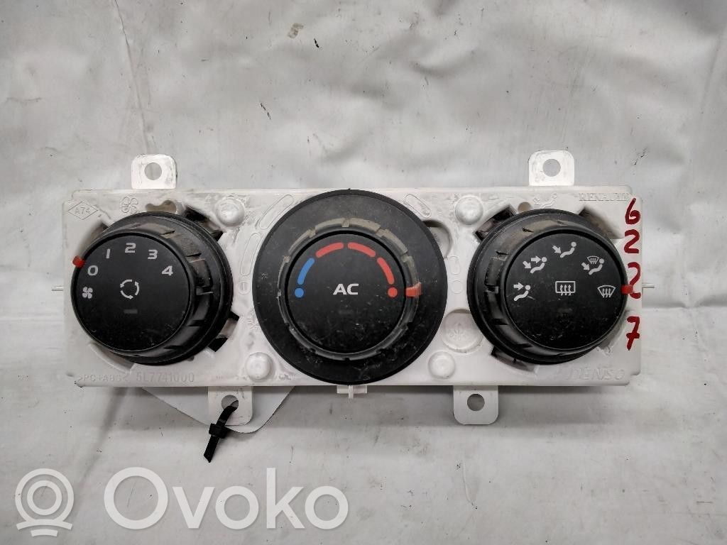 Renault Master III Climate control unit 