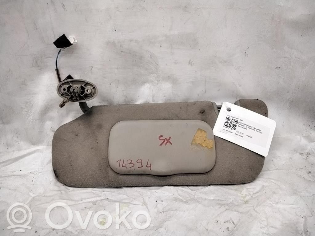 Jeep Cherokee III KJ Skydelis nuo saulės 
