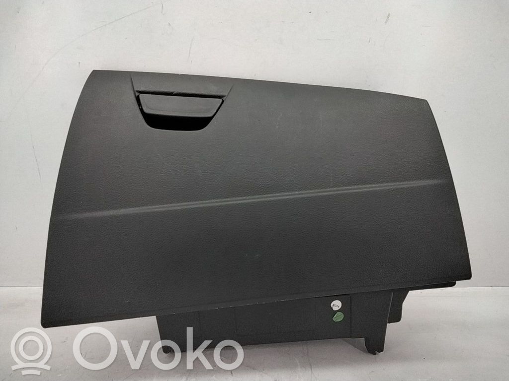Ford Focus Glove box set 