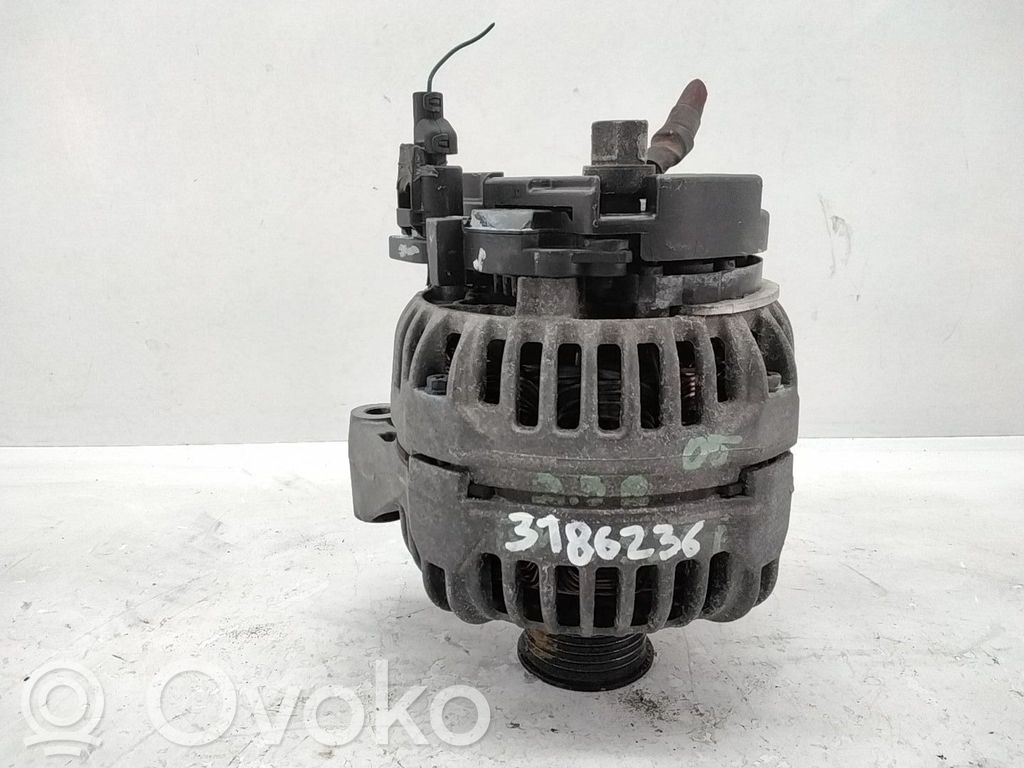 BMW 5 E60 E61 Генератор 