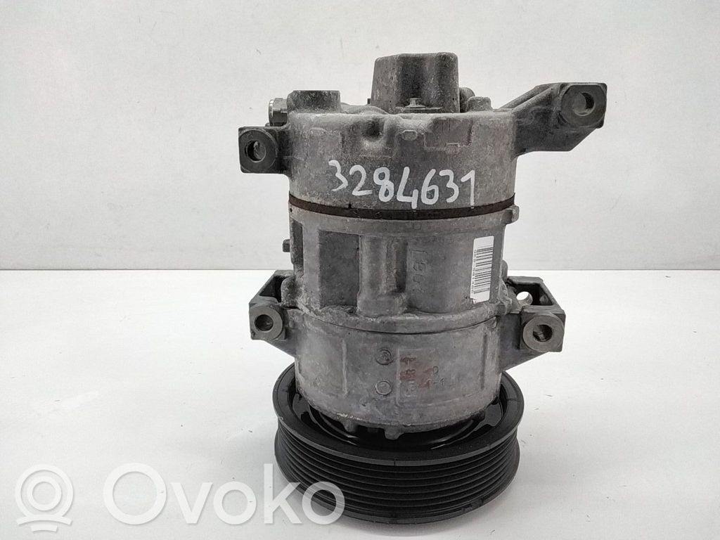 Toyota Corolla Verso AR10 Air conditioning (A/C) compressor (pump) 
