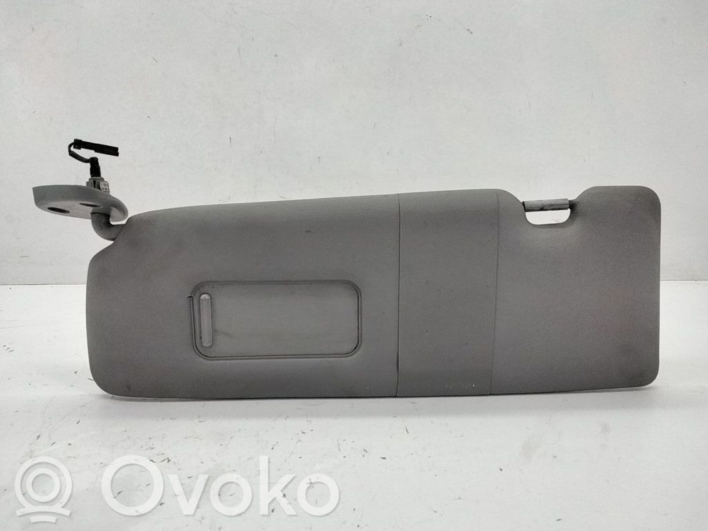 BMW 1 E81 E87 Skydelis nuo saulės 