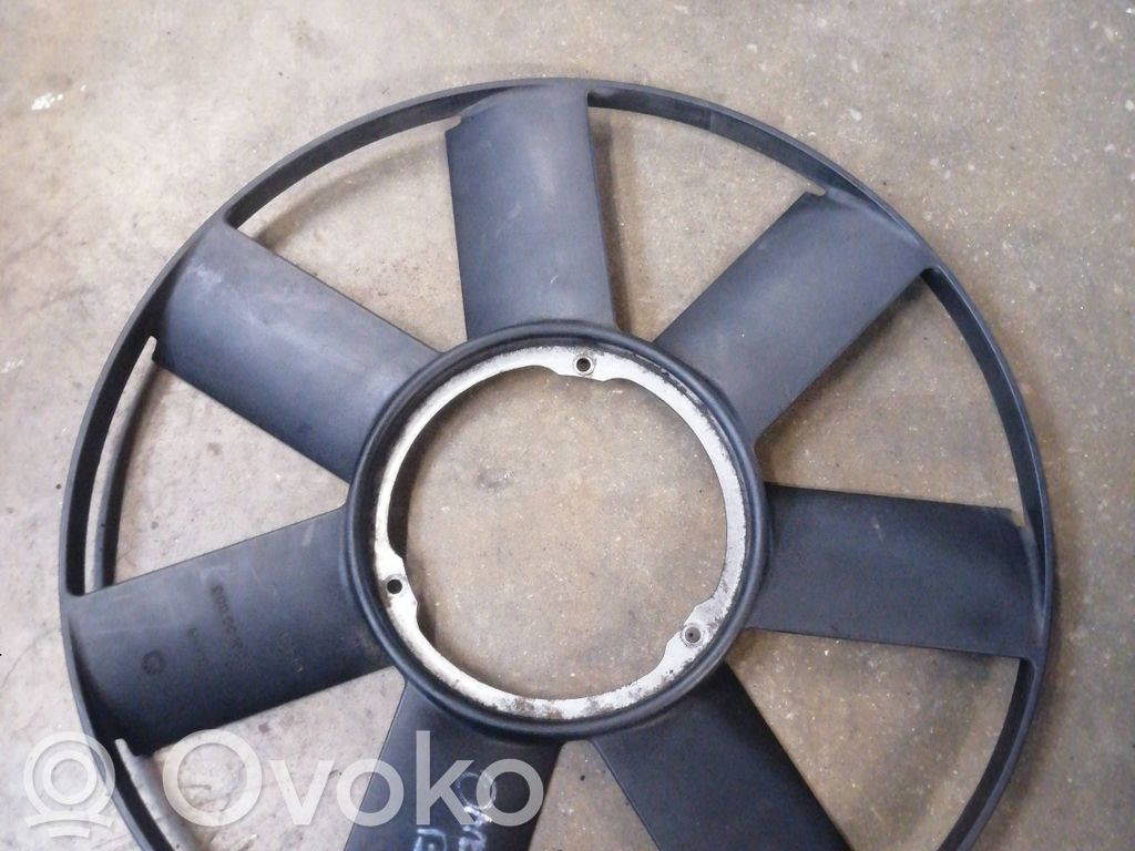 BMW 5 E34 Ventiliatora propellers 