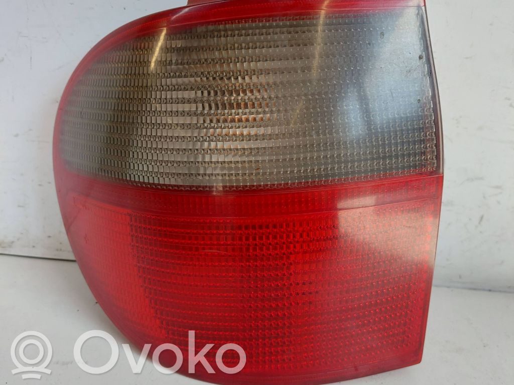 Rear/tail lights
