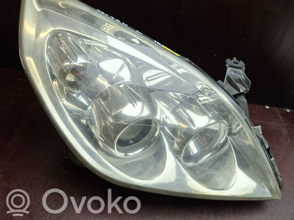Opel Vectra C Lampa przednia 