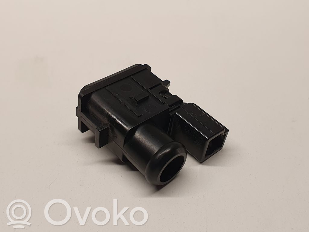 Toyota Corolla Verso AR10 Interior temperature sensor 