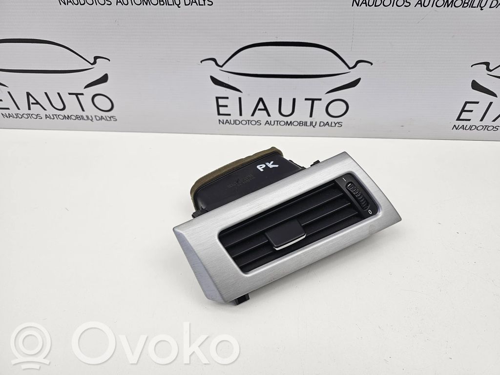 BMW 5 E60 E61 Šoninės oro grotelės 