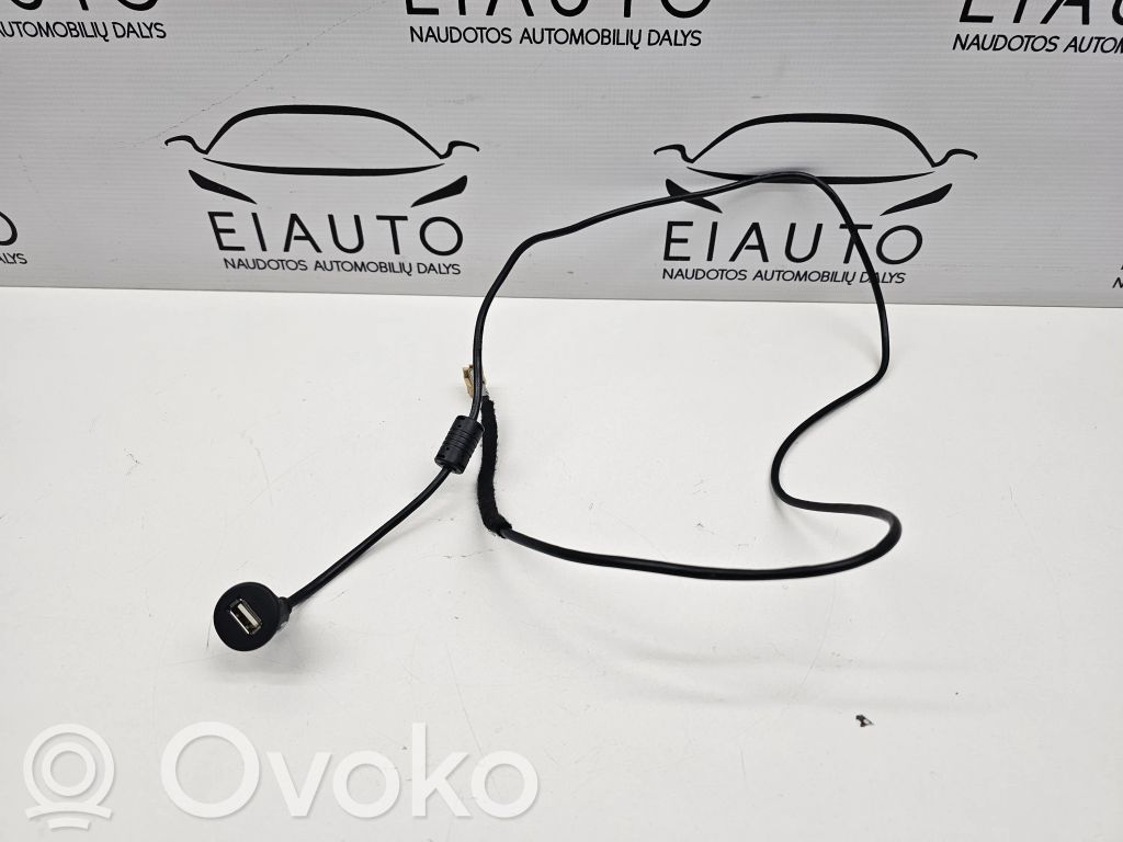 BMW X6 E71 Enchufe conector USB 