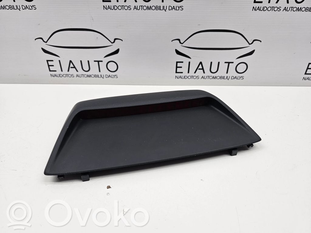 Mazda 6 Third/center stoplight 