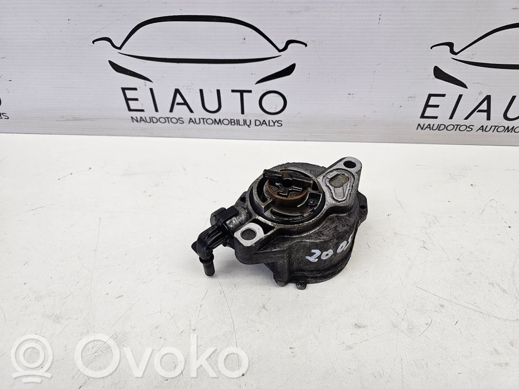 Volvo V50 Bomba de vacío 