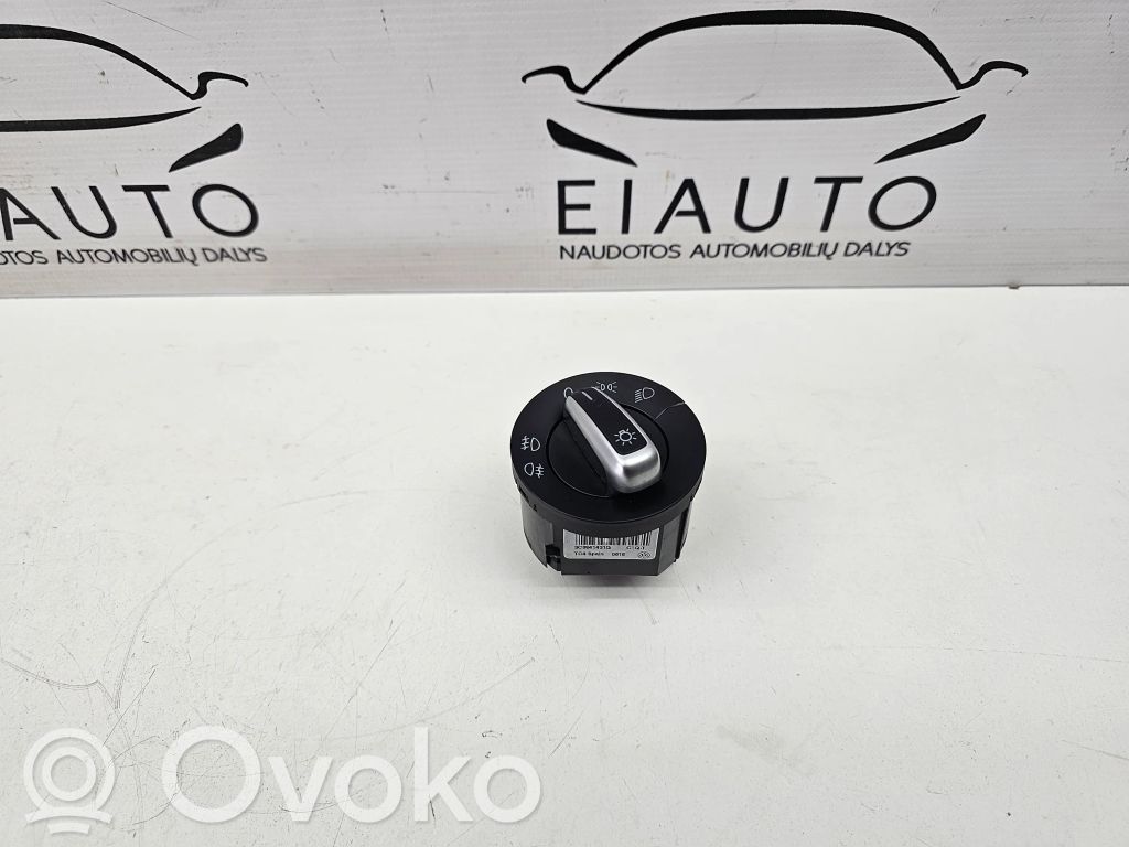 Volkswagen PASSAT CC Light switch 