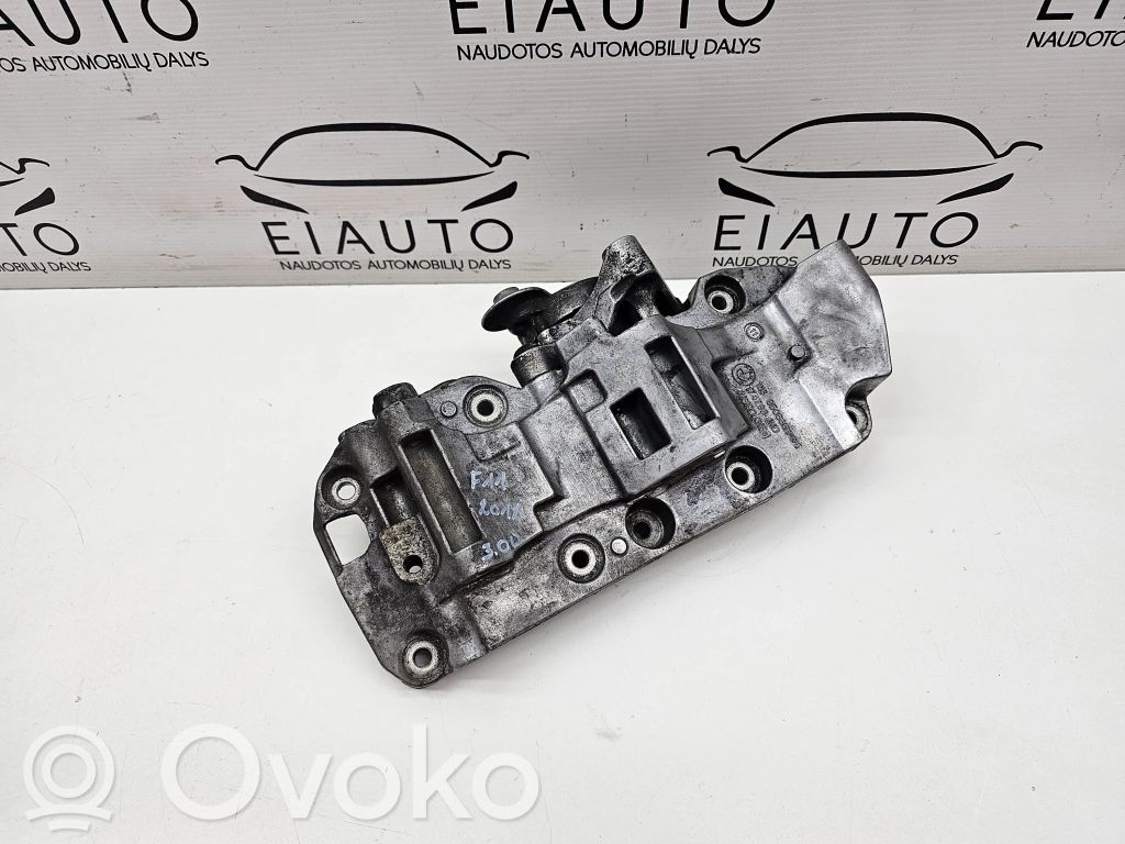 BMW 5 F10 F11 Generator/alternator bracket 