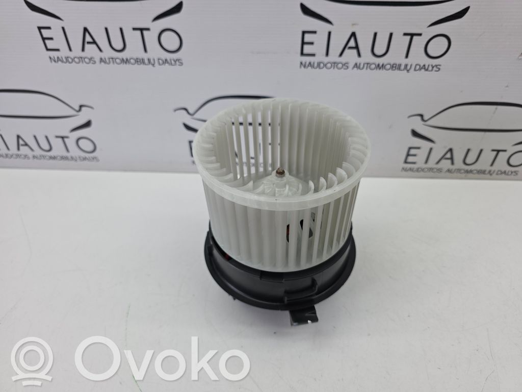 Peugeot 2008 II Pečiuko ventiliatorius/ putikas 