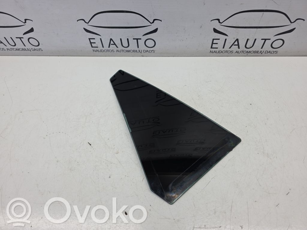 Ventanilla de ventilación de la puerta trasera   43R000265,E000251