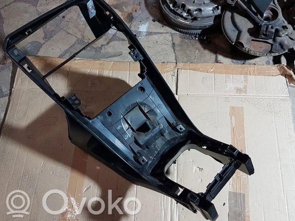 Volvo XC60 Center console 