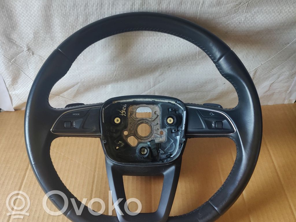 Audi A4 S4 B9 8W Ohjauspyörä 