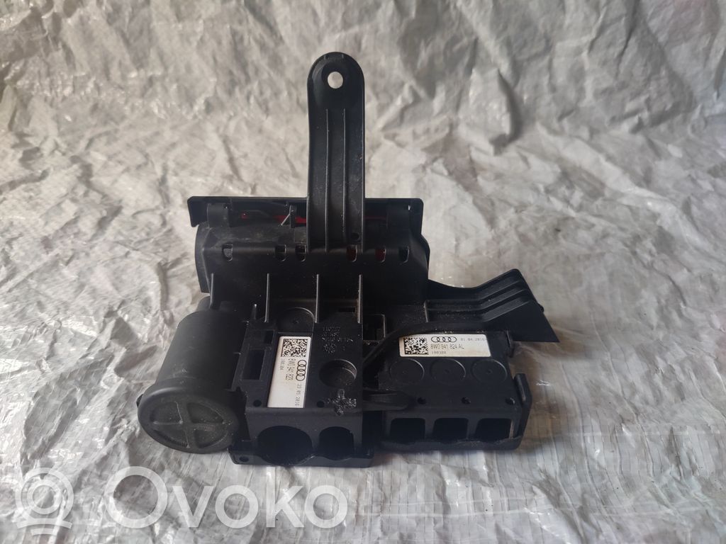 Audi A4 S4 B9 8W Drošinātāju kaste (komplekts) 