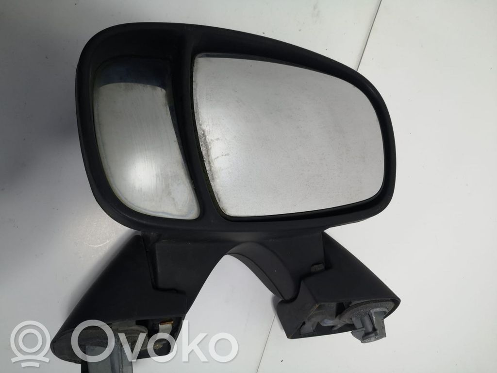 Opel Vivaro Elektryczne lusterko boczne drzwi przednich 