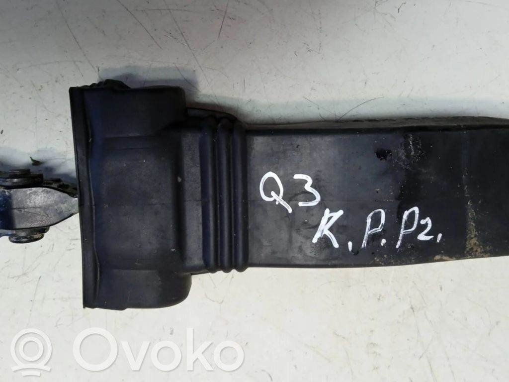 Audi Q3 8U Etuoven pidätin 