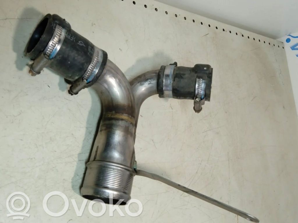 Peugeot 607 Intercooler hose/pipe 