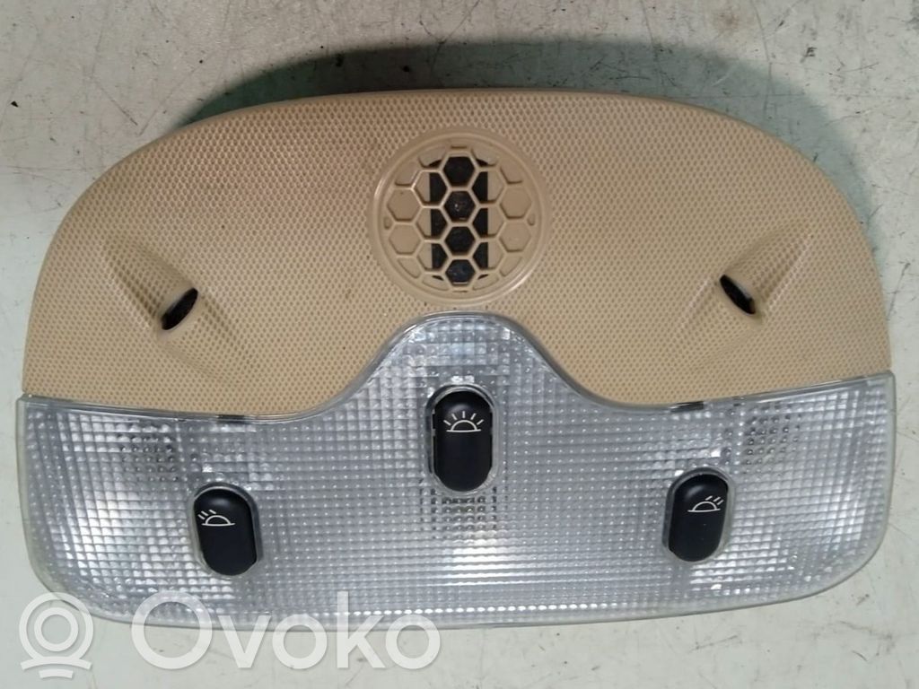 Peugeot 607 Front seat light 
