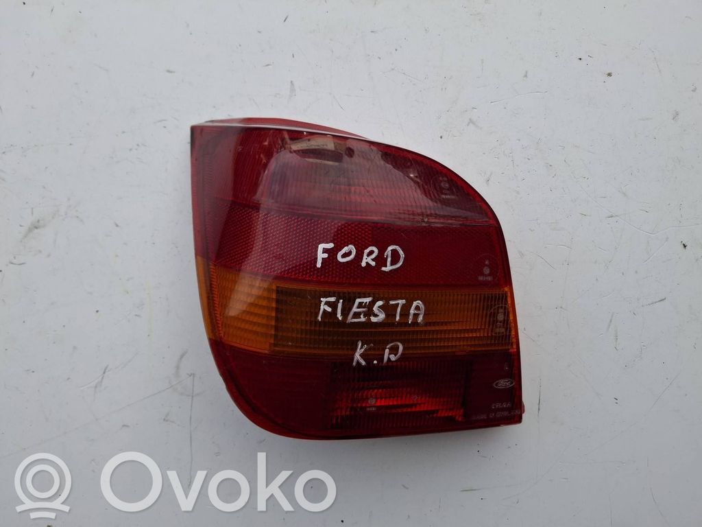 Ford Fiesta Galinis žibintas kėbule 
