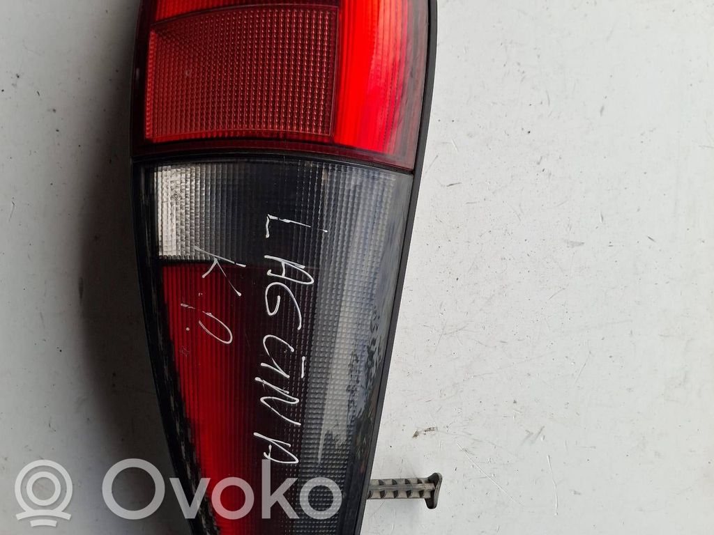 Renault Laguna I Rear/tail lights 