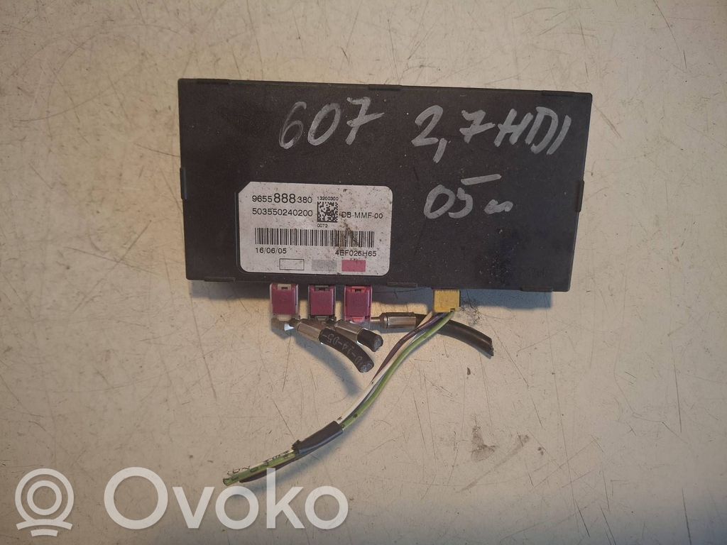 Peugeot 607 Aerial antenna amplifier 