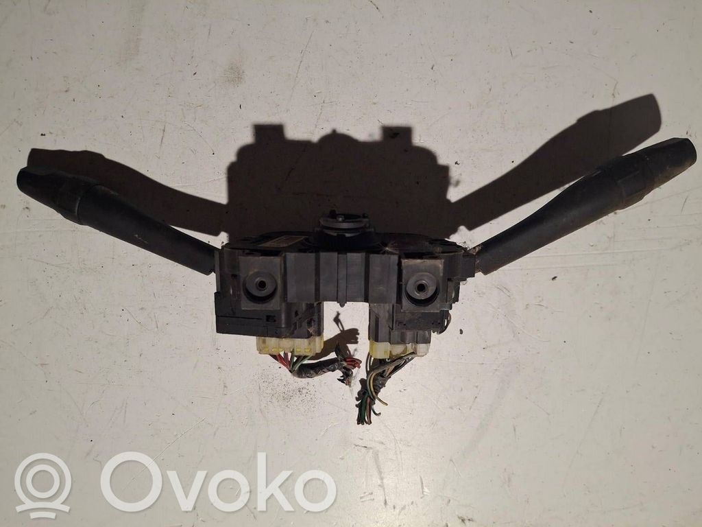 Nissan Primera Wiper turn signal indicator stalk/switch 