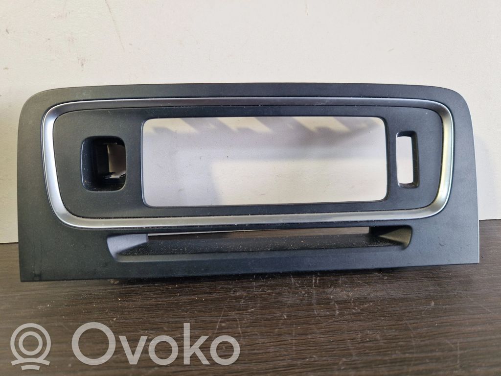 Volvo V60 Rejilla de ventilación central del panel 