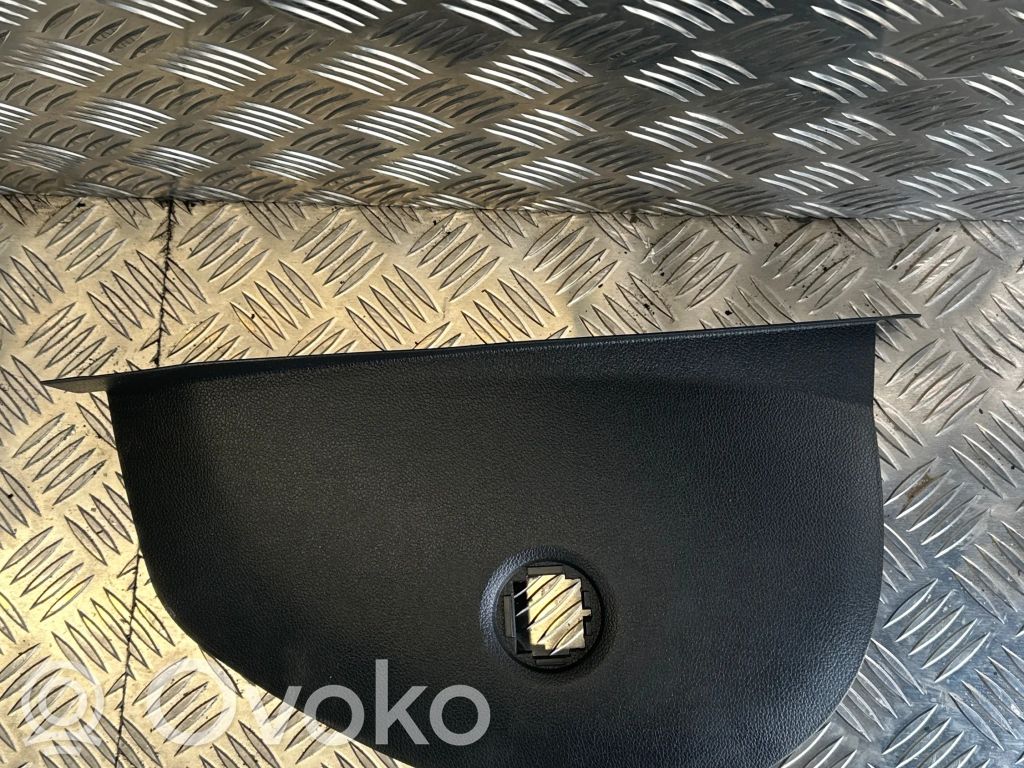 Opel Astra K Boczny element deski rozdzielczej 