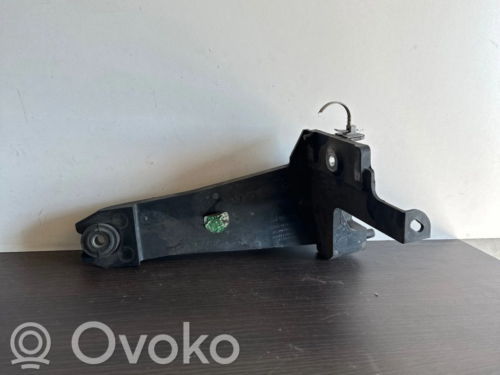 Opel Astra K ABS pump bracket 
