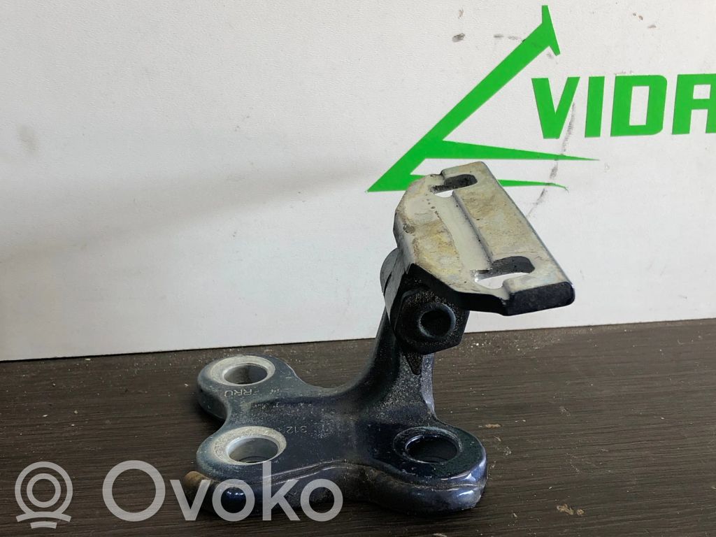 Volvo V60 Priekšpusē augšējā vira (eņģe) 