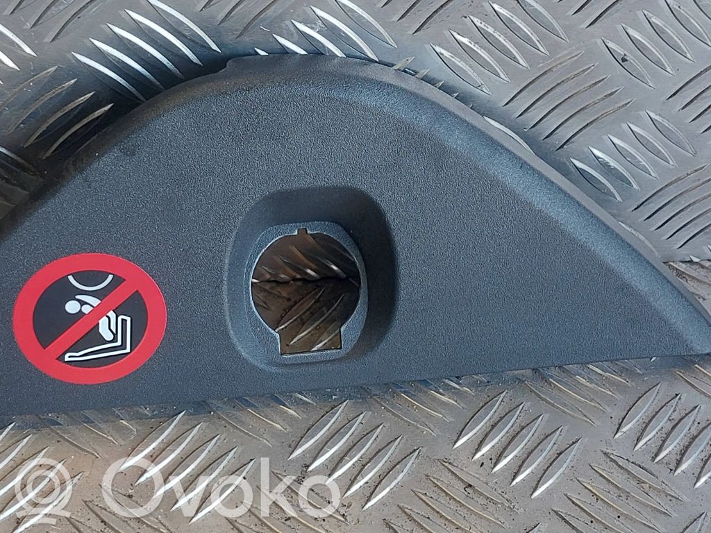 Volvo XC60 Dashboard side end trim 