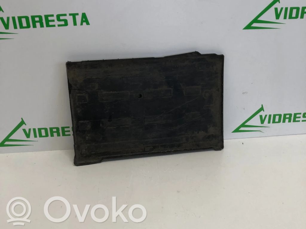 Citroen C4 II Picasso Akumuliatoriaus tvirtinimo padas 