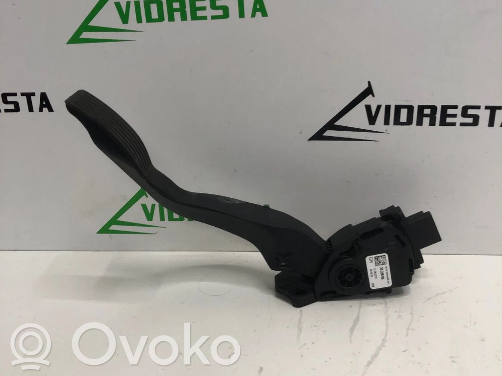Opel Crossland X Accelerator throttle pedal 