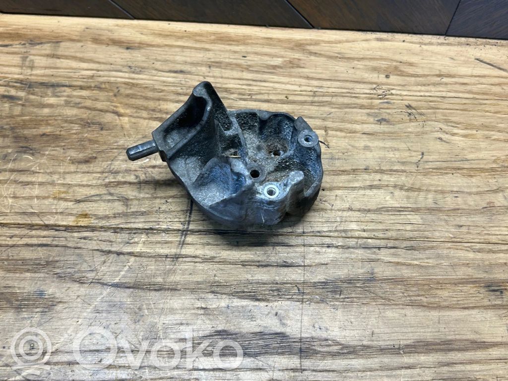 Opel Crossland X Fuel pump bracket 